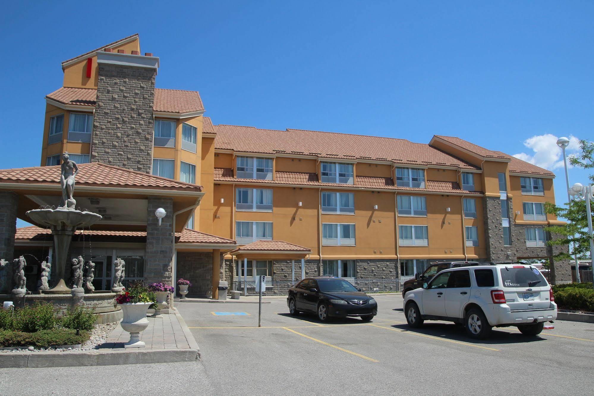 Monte Carlo Inn Barrie Exterior foto